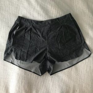 Lulu Shorts Grey
